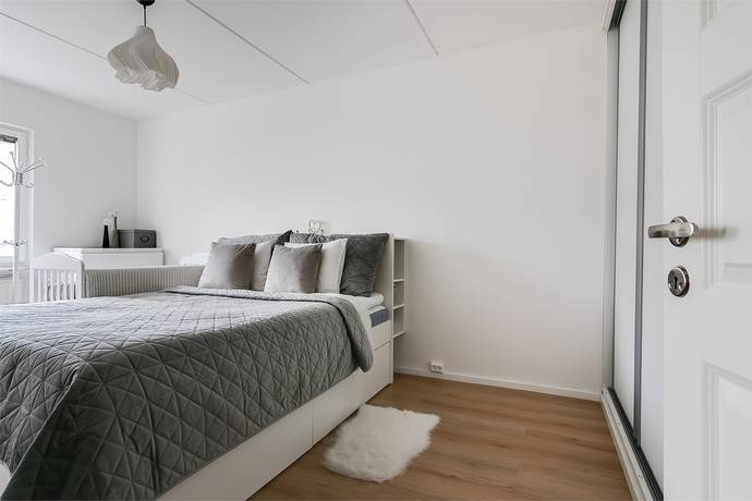 4 rum Lägenhet på Tomtbergavägen 43, Markplan Botkyrka-hallunda Botkyrka kommun - bild 8