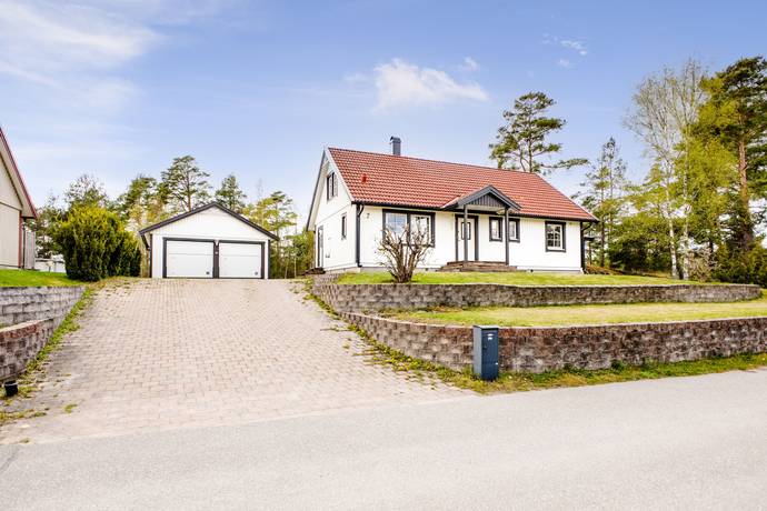 6 rum villa på Diabasvägen 2 Bålsta Skörby, Håbo kommun - bild 2