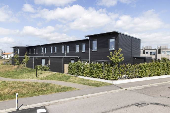 5 rum radhus på Iduns Väg 1A Allarp, Laholms kommun - bild 4