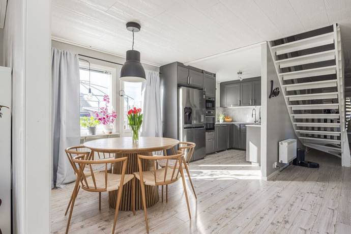 7 rum Villa på Vallenrenen 12 Nordanstigs kommun - bild 8