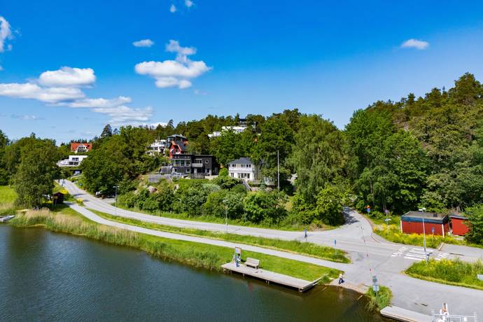 5 rum villa på Margretelundsvägen 33 Margretelund, Österåkers kommun - bild 1