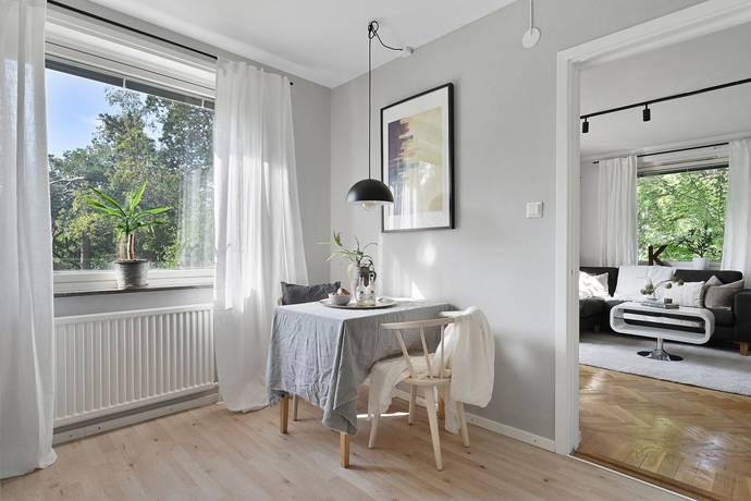 1 rum lägenhet på Springarvägen 13 Trångsund , Huddinge kommun - bild 4