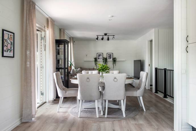 6 rum Villa på Skogsfruvägen 2 STUGSUND Söderhamns kommun - bild 7
