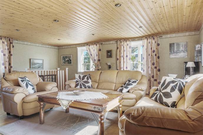 3 rum Gård/skog på Brännängsvägen 3 Bränna Melleruds kommun - bild 30