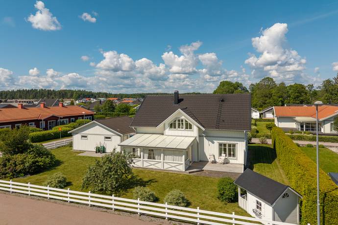 5 rum villa på Triangelnätsvägen 2 Skälby, Västerås kommun - bild 3