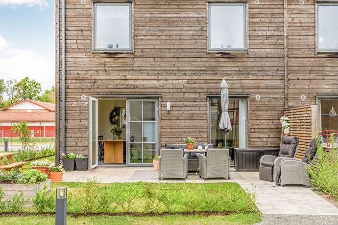 5 rum radhus på Krageholmsgatan 13A Munka-ljungby, Ängelholms kommun - bild 4