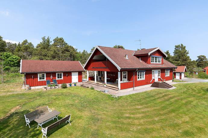 7 rum villa på Backbyvägen 127 Singö, Norrtälje kommun - bild 2