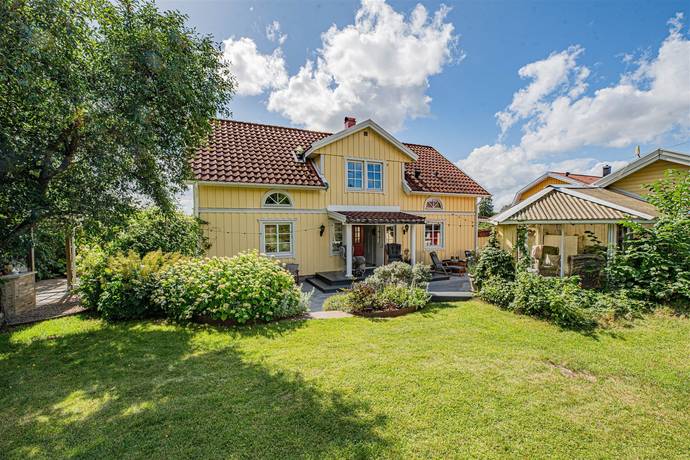 7 rum villa på Funbo-Bärby 16 Funbo-Bärby, Uppsala kommun - bild 2