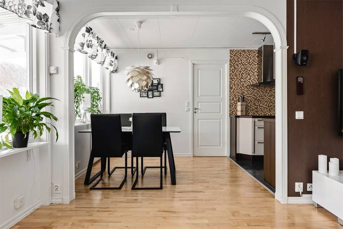7 rum Kedjehus på Malinbodaplan 35 Laggarhult Katrineholms kommun - bild 24