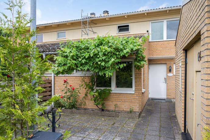 4 rum radhus på Råtegelvägen 64 Oxie, Malmö kommun - bild 1