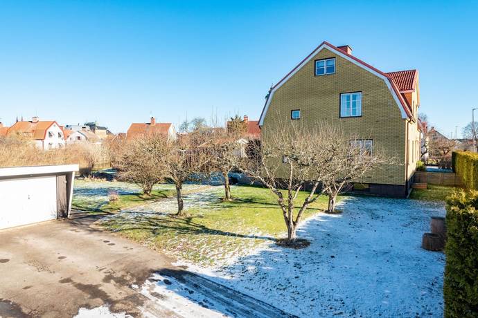4 rum Parhus på Döbelnsgatan 10 Centrala Skara Skara kommun - bild 37