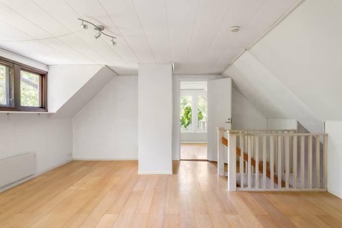 8 rum Villa på Falkstigen 10 Klöxhult Älmhults kommun - bild 36