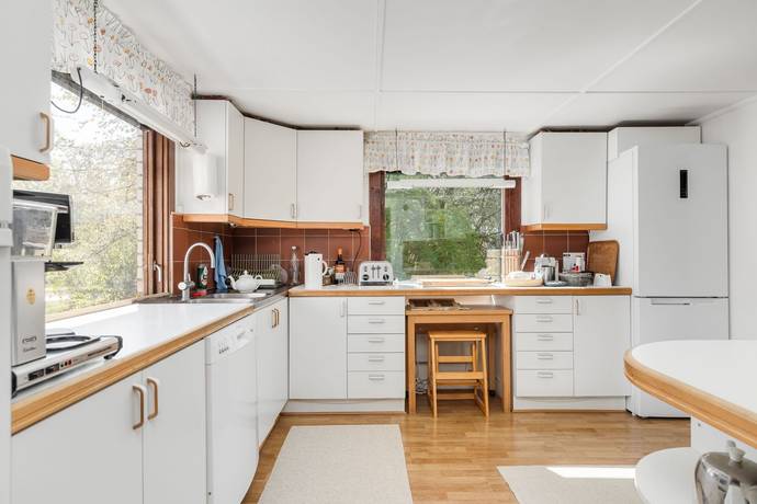 8 rum Villa på Fjäråsvägen 82 Fjärås Marks kommun - bild 8