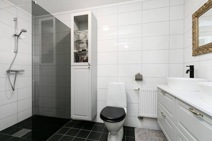 5 rum Kedjehus på Viktor Dahléns väg 66 Mosås Örebro kommun - bild 19