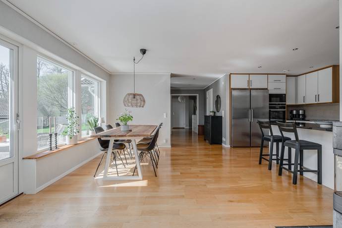 6 rum Villa på Vasalundsvägen 21 Lindholmen Vallentuna kommun - bild 13