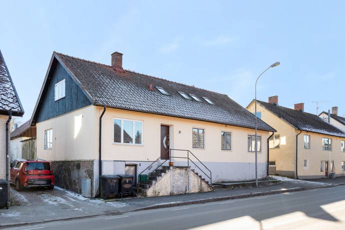 7 rum villa på Storgatan 30 Vollsjö, Sjöbo kommun - bild 1