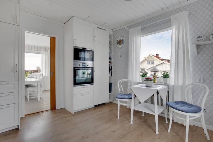 9 rum Villa på Båtsmansvägen 4 Rönnäng Tjörns kommun - bild 8