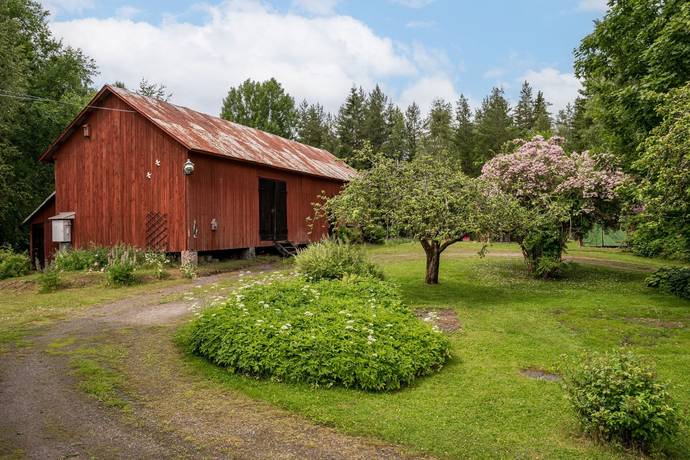 5 rum gård med jordbruk på Kärrsmossen Västtomta 1 Arvika, Arvika kommun - bild 4