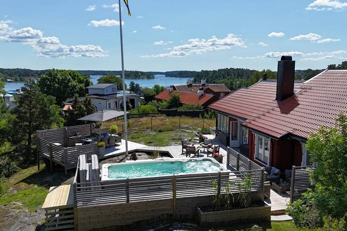 8 rum villa på Bygårdsvägen 5 Resarö, Vaxholms kommun - bild 1
