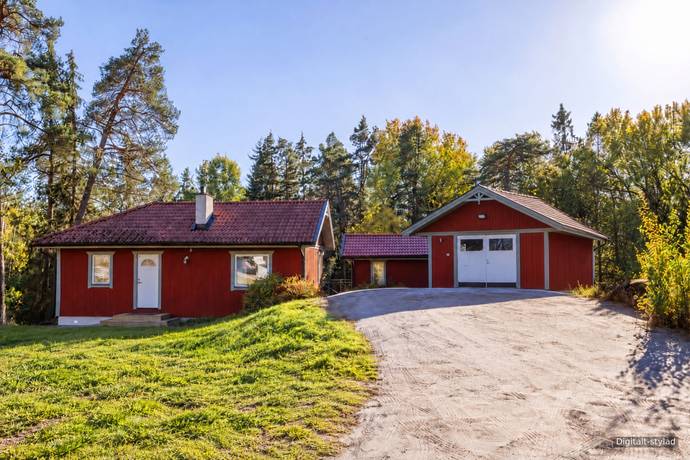 Vinkelvägen 4, Gustavsvik, Nacka kommun