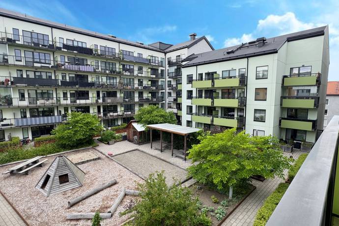1 rum Lägenhet på Centralvägen 13 Centrala Huddinge Huddinge kommun - bild 9
