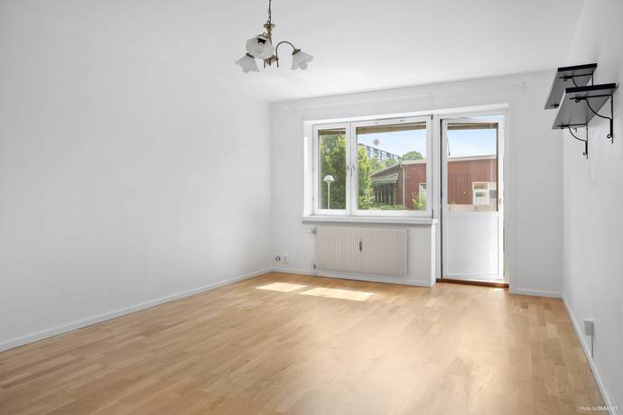 2 rum lägenhet på Vintervädersgatan 5 Biskopsgården, Göteborgs kommun - bild 2