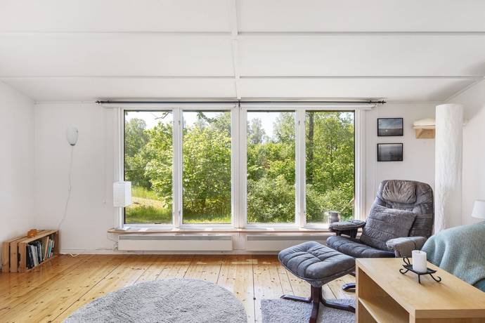 4 rum Vinterbonat fritidshus på Liljekonvaljstigen 50 Ringsö Strängnäs kommun - bild 9