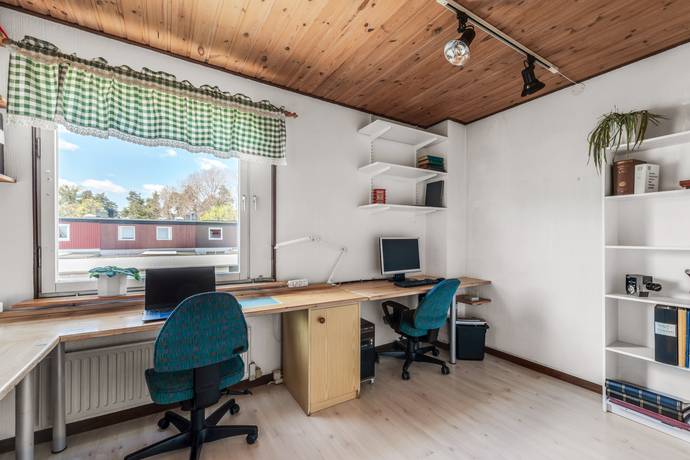 5 rum Radhus på Boxergränd 23 Norra Sköndal Stockholms kommun - bild 27
