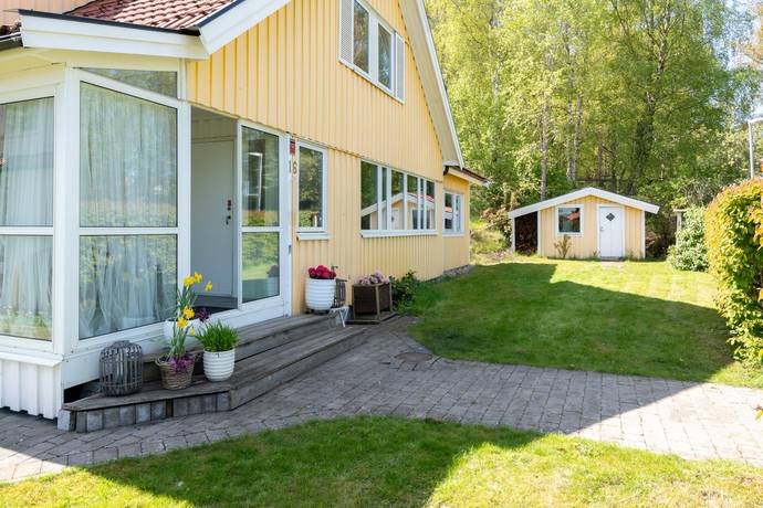 6 rum Villa på Blåbärsvägen 16 Uddared Lerums kommun - bild 37