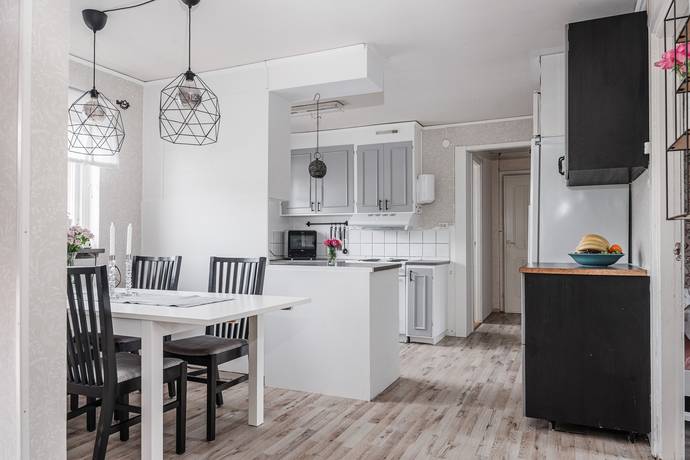 4 rum Villa på Prästgatan 7 Centralt Sollefteå Sollefteå kommun - bild 8