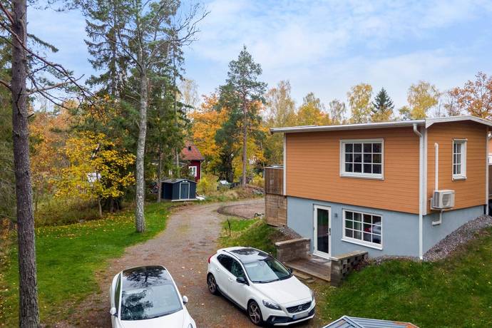 Strålvägen 7A, Torsby, Värmdö kommun