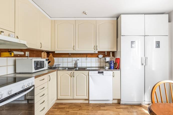 2 rum lägenhet på Öknavägen 49B Hällby, Eskilstuna kommun - bild 2