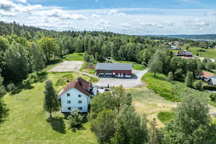 6 rum gård med jordbruk på Skönningared 373 Älvängen, Ale kommun - bild 4