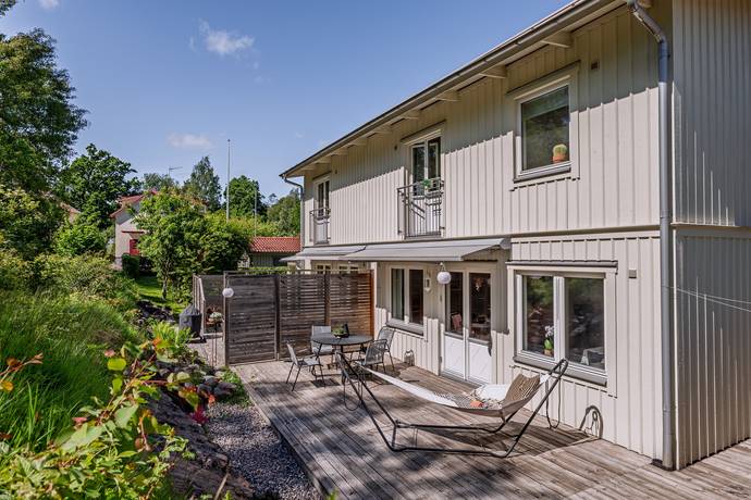 5 rum parhus på Nornornas väg 24 Trollhättan, Trollhättans kommun - bild 3