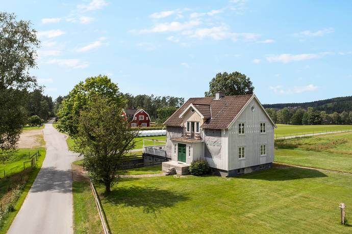 6 rum Villa på Hjältaljunga 26 Hjältaljunga Varbergs kommun - bild 1