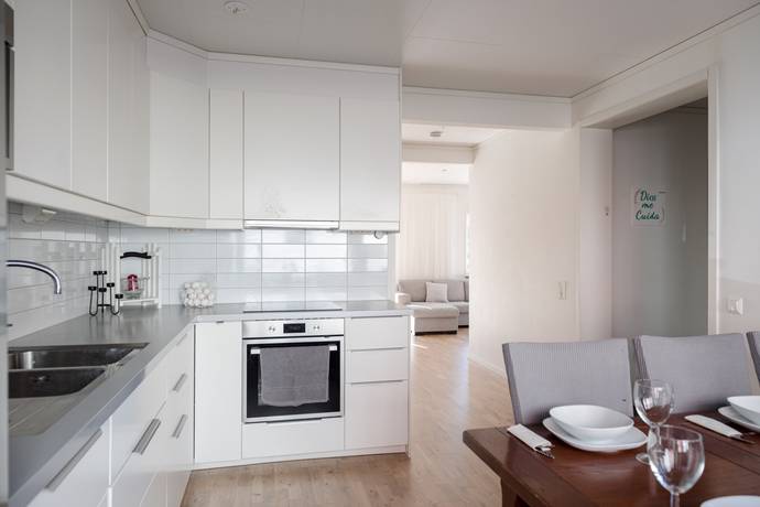 5 rum Radhus på Smaragdgatan 7 Bäckby Västerås kommun - bild 9