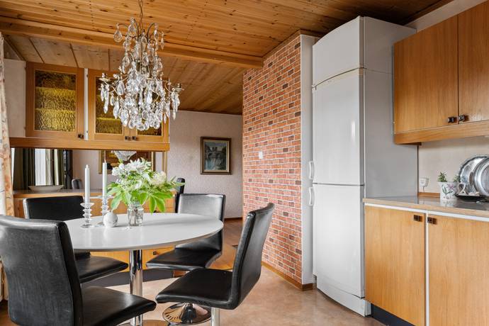 6 rum Villa på Stationsvägen 32 Björnlunda tätort Gnesta kommun - bild 14