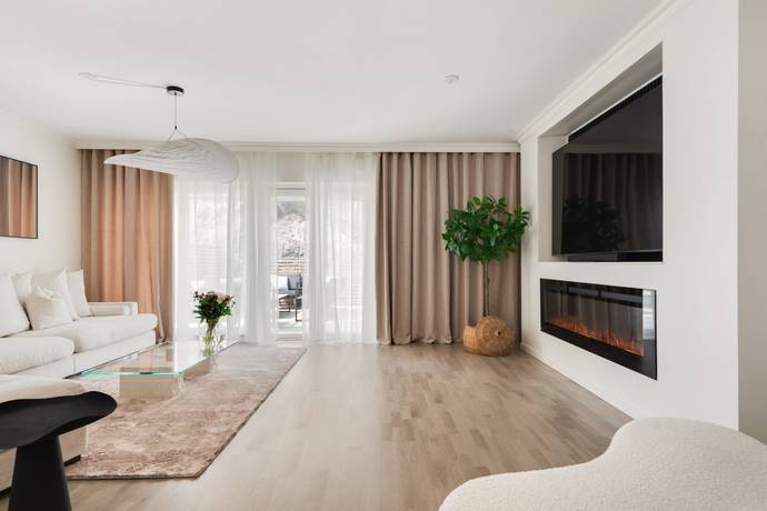 5 rum radhus på Fina Svenséns gata 9 Glasberga, Södertälje kommun - bild 3