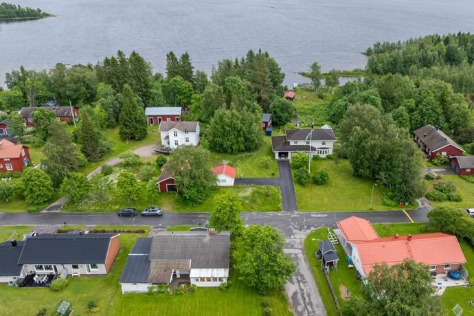villa på Strandvägen 30 Obbola, Umeå kommun - bild 2