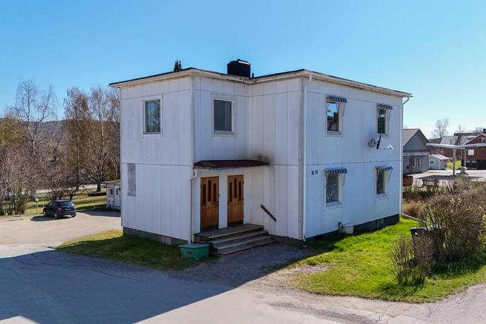 villa på Köpmangatan 55 Bredbyn, Örnsköldsviks kommun - bild 1