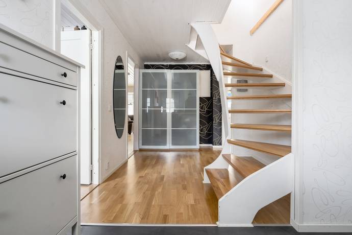6 rum Villa på Kärrstigen 10 Sunnerby Nynäshamns kommun - bild 10
