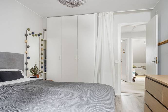 5 rum Radhus på Carl Bergstens gata 67 Klockaretorpet Norrköpings kommun - bild 22