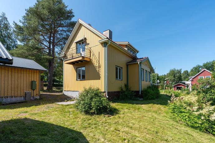 3 rum villa på Höjdvägen 11 Gullänget, Örnsköldsviks kommun - bild 1