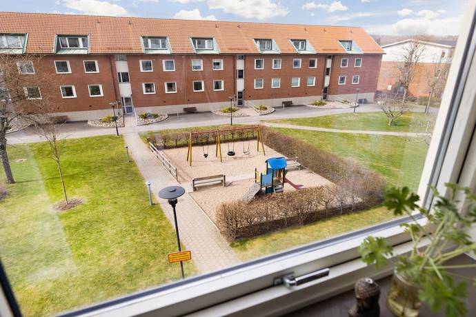 2 rum Lägenhet på Göteborgsvägen 97C Surte Ale kommun - bild 11