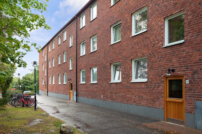3 rum lägenhet på Forshagagatan 32, 1 tr Farsta Centrum, Stockholms kommun - bild 1