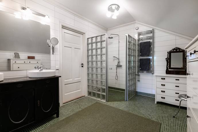 224 m² Villa på Mogetorp 204 Örebro kommun - bild 30
