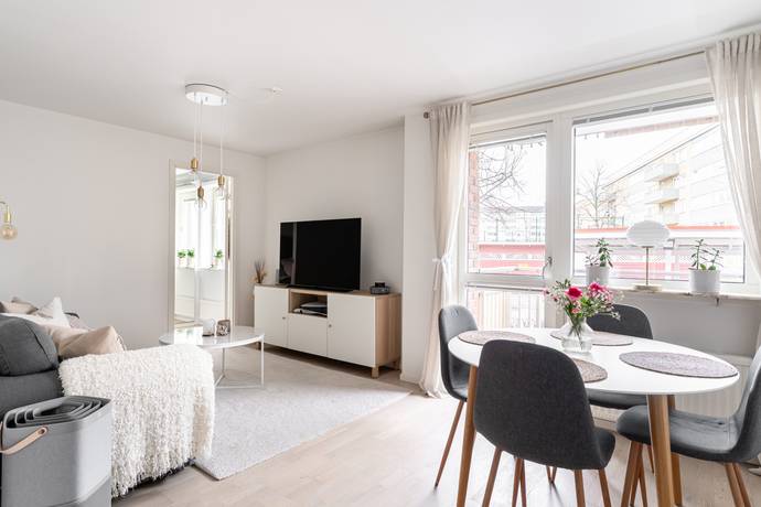 2 rum lägenhet på Törnerosgatan 2A Norr, Eskilstuna kommun - bild 1
