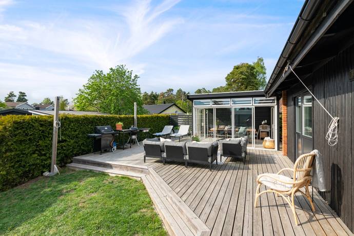 6 rum villa på Kaprifolvägen 60 Hässelby Södra Villastad, Stockholms kommun - bild 2