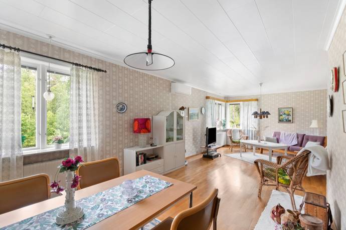 4 rum Villa på Vänjaurbäck 337 Vänjaurbäck Lycksele kommun - bild 8