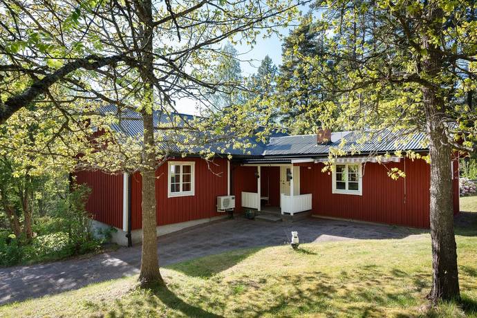 5 rum Vinterbonat fritidshus på Hyltingeö Jälund Stjärnhov Flens kommun - bild 24